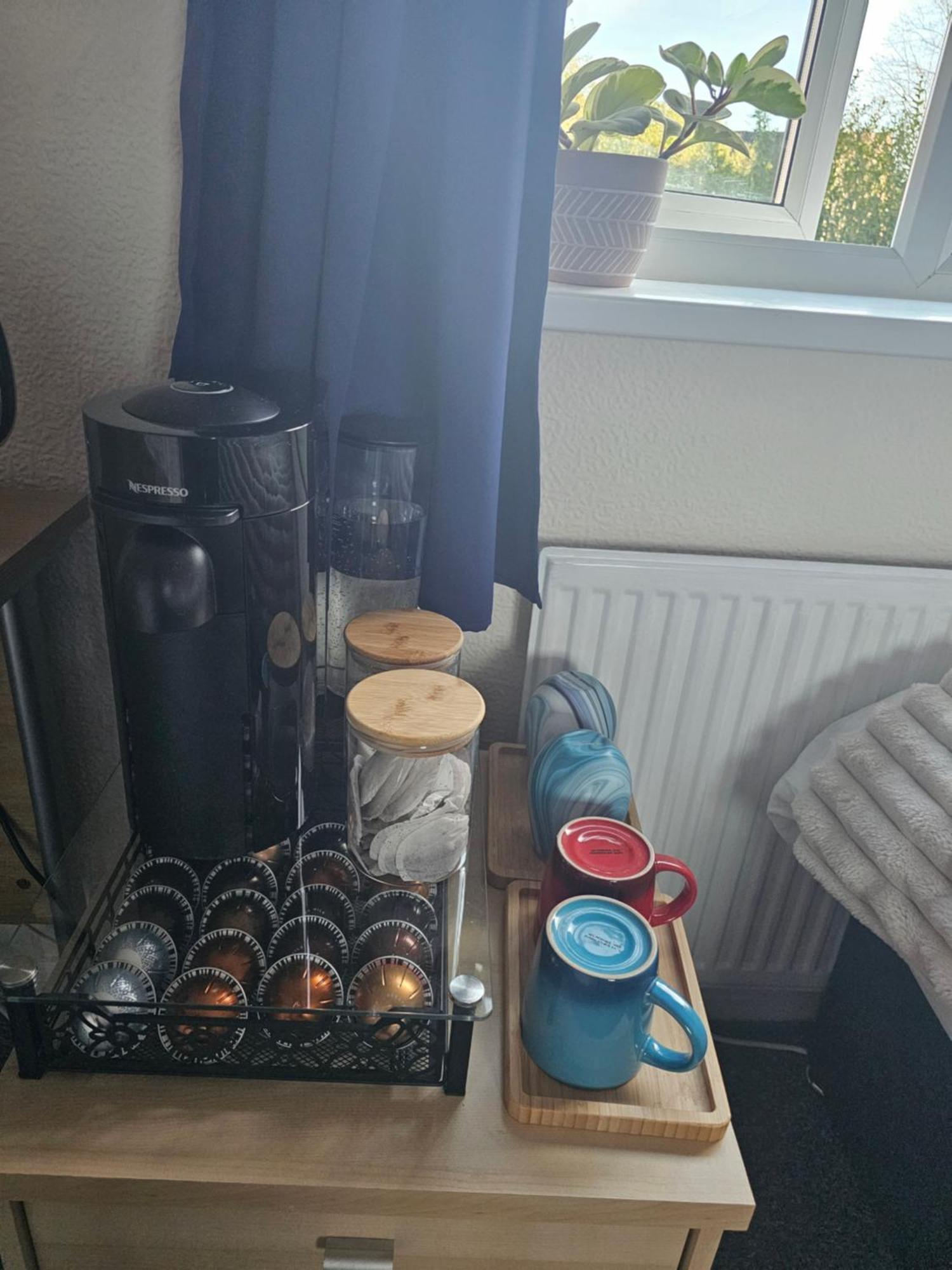 Double Bedroom Located Close To Manchester Airport Wythenshawe Εξωτερικό φωτογραφία